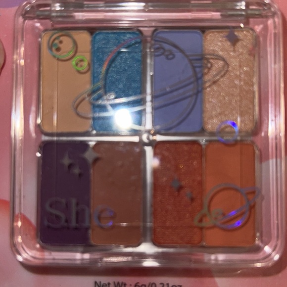 🎈SALE🎈🎀#10.MAKEUP BUNDLE🎀 - Picture 6 of 10